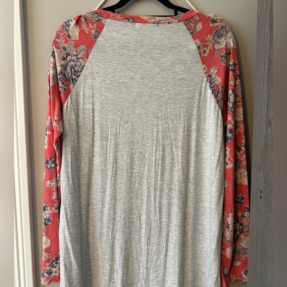 Coco and Main X-Large tunic - Picture 3 of 4